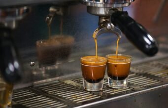Dove la storia si beve in tazza: i cinque bar più iconici d’Italia No News la rivista dell'ozio e della serendipità, Ozio e serendipità