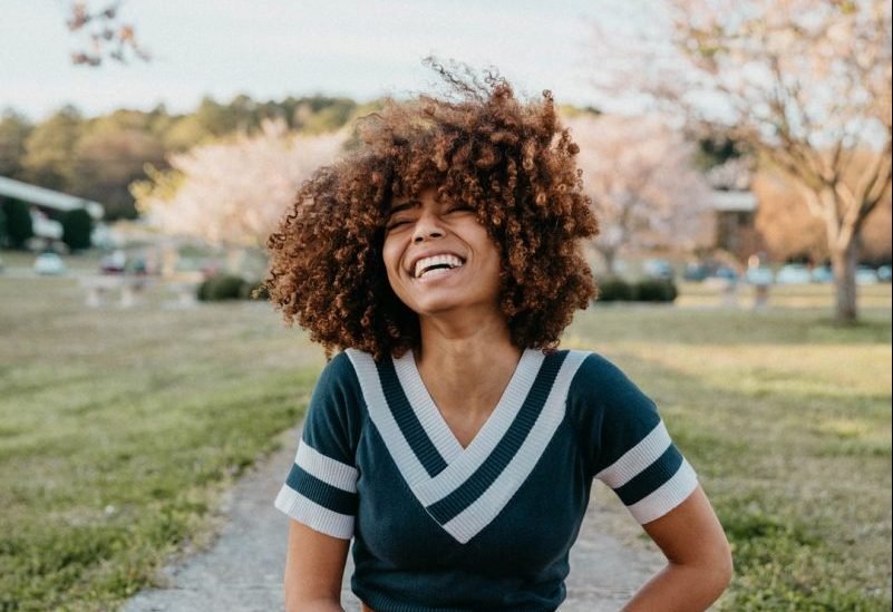 #L’estate in testa, tra consigli e falsi miti #Capelli brillanti e morbidi, non danneggiati dal sole