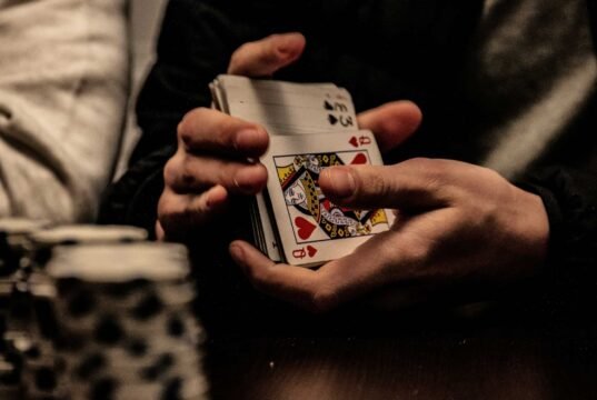 Carte in mano per la ricerca: il Burraco Social Club sfida il diabete di tipo 1 No News la rivista dell'ozio e della serendipità, Ozio e serendipità