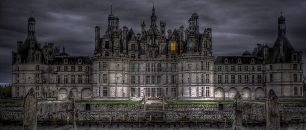 idee di viaggio halloween, Itinerari da paura: avventure on the road tra castelli secolari e i loro oscuri segreti