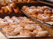 Un impasto, mille anime: il viaggio del bombolone attraverso l’Europa