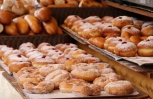 Un impasto, mille anime: il viaggio del bombolone attraverso l’Europa