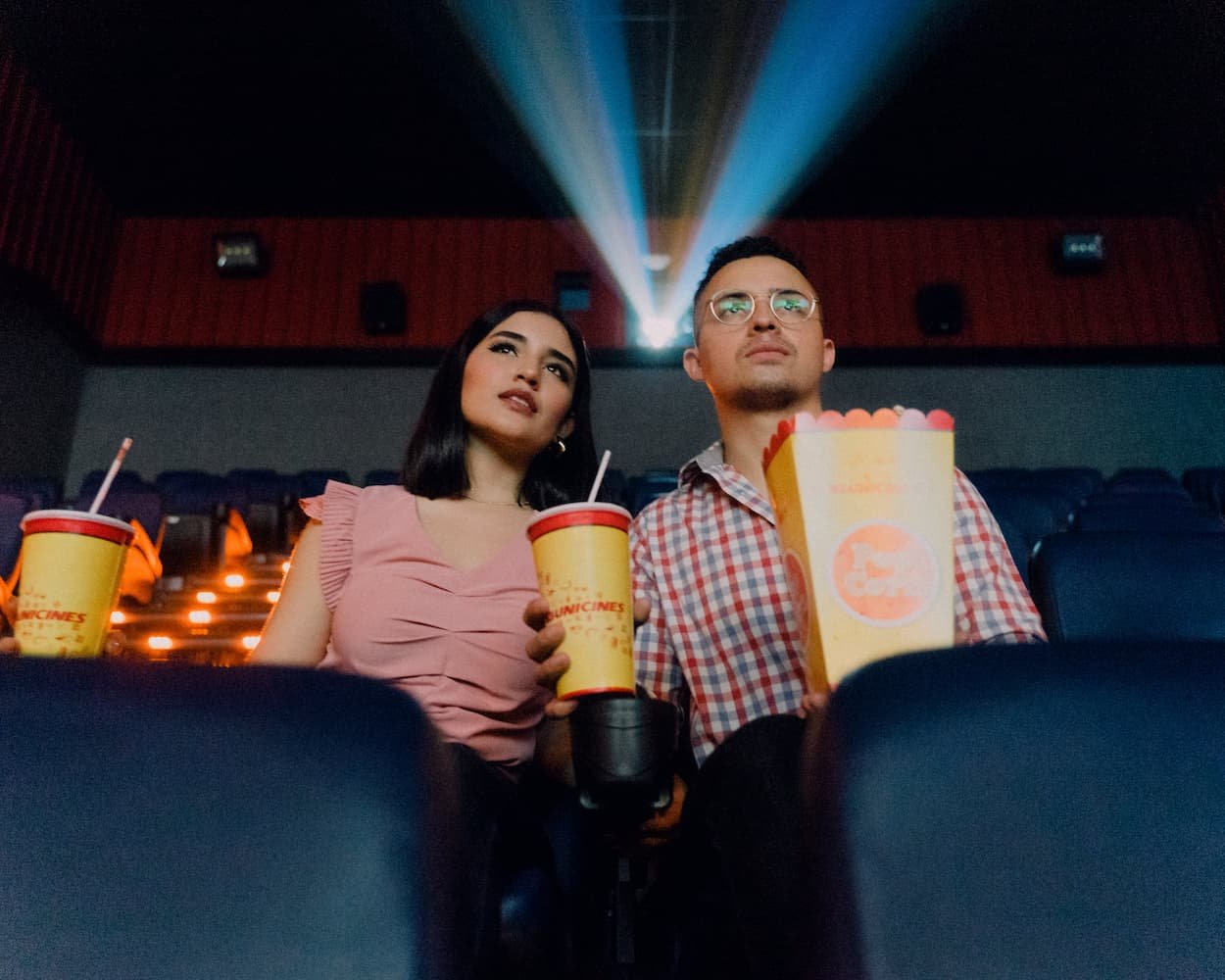 niu lai il film cinese brutto e fatto in casa che ha incassato milioni di yuan da Nonewsmagazine.com niu lai il film cinese brutto e fatto in casa che ha incassato milioni di yuan