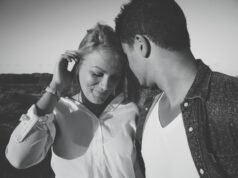 #Le carinerie sussurratele nell’orecchio sinistro