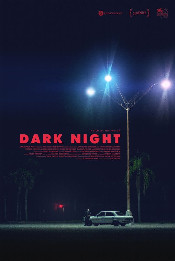 #Dark Night: I cavalieri oscuri della porta accanto