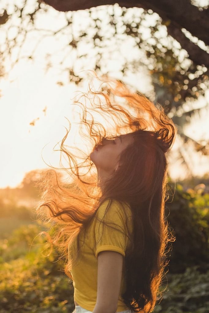 Il rapporto privilegiato tra donne e hair stylist, Specchio delle mie brame: il rito italiano dal parrucchiere