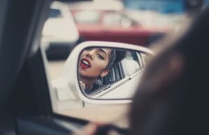 #State disappannando i finestrini dell’auto in modo sbagliato