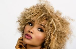 #Basta acconciature! Ecco i nuovi trend per i capelli in vista delle feste