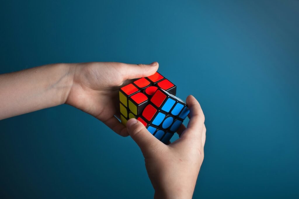 Rubik's Italian Championship 2025 Bergamo TreviglioFiera, A Bergamo la sfida dei maghi del cubo di Rubik