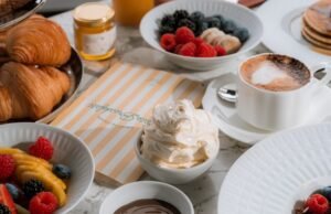 Colazione, musica e skyline: all’Excelsior Hotel Gallia Milano il breakfast diventa un rito urbano