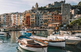 Le facciate dipinte della Liguria: quando l’inganno visivo divenne arte e resistenza fiscale No News la rivista dell'ozio e della serendipità, Ozio e serendipità