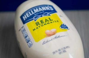 Hellmann’s svela un profumo ispirato alla maionese