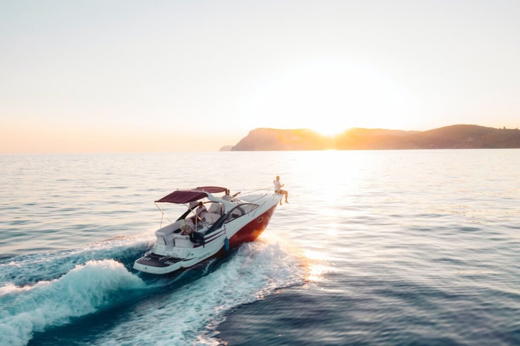idee di viaggio in barca, #Vacanze in barca: l&#8217;imbarcazione giusta e la meta ideale in base al tipo di vacanza