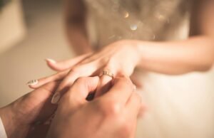 Il cerchio dell’amore: da cauzione a simbolo d’amore eterno