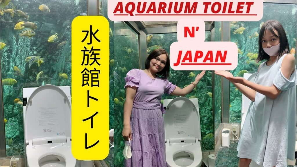 La toilet-acquario del Hipopo Papa Cafe, #Il bagno con acquario dell&#8217;Hipopo Papa Cafe: una fusione di relax e bellezza nella regione di Hayashizaki