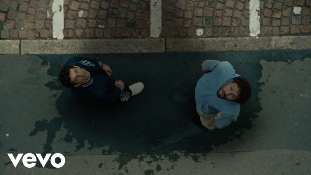 Nightmares di Bresh & Pinguini Tattici Nucleari, #Bresh & Pinguini Tattici Nucleari insieme per la prima volta con “Nightmares”