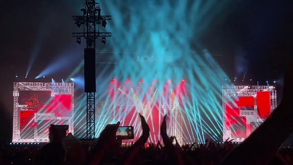 concerto dei Metallica agli Idays 2024, Metallica: una sinfonia di metal a Milano