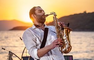 Ash arriva in Italia