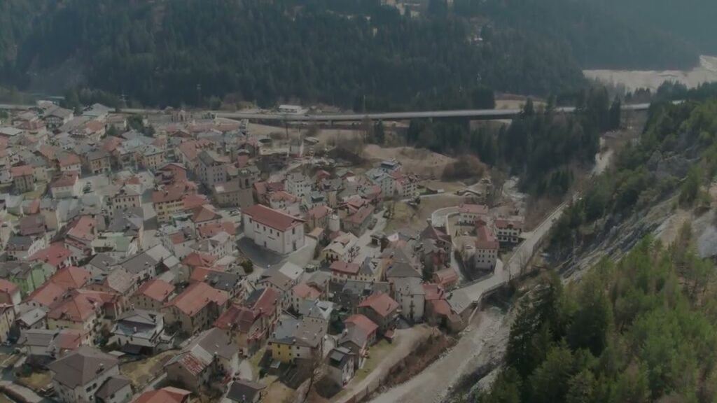 L'itinerario dei mulini a Lozzo di Cadore, Lozzo di Cadore e il percorso &#8220;La Roggia dei Mulini&#8221;: una meravigliosa avventura nel cuore delle Dolomiti