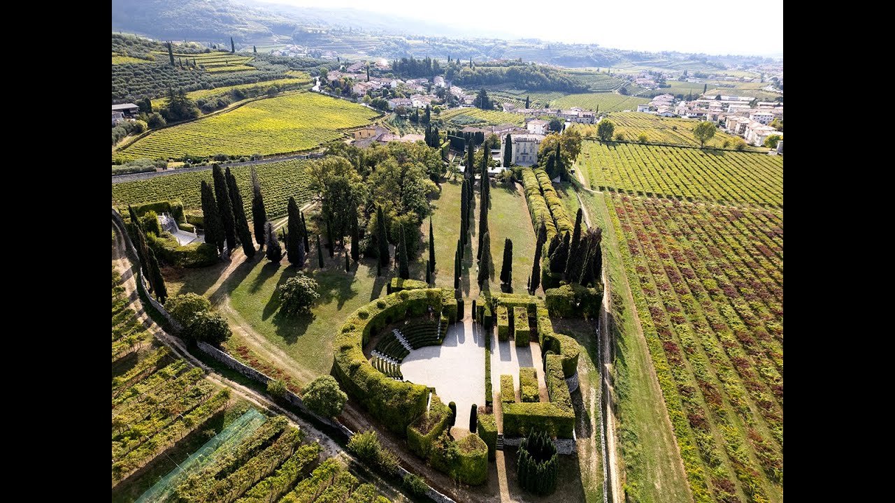 Il giardino di Pojega: dove il tempo si ferma tra le colline della Valpolicella Il giardino di Pojega: dove il tempo si ferma tra le colline della Valpolicella