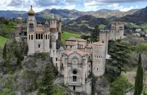Rocchetta Mattei: il sogno architettonico di un visionario negli Appennini bolognesi