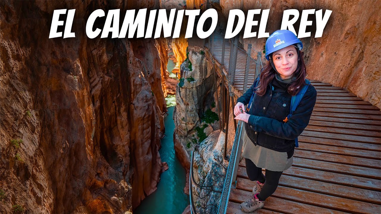 Il cammino del re sospeso tra cielo e roccia Il cammino del re sospeso tra cielo e roccia