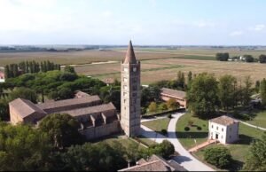 L’antica abbazia benedettina tra le valli del Delta del Po