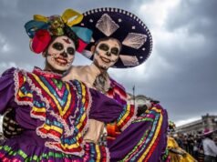 Una celebrazione dove la morte danza con la vita