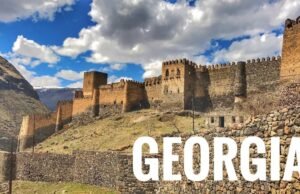Georgia: viaggio nella terra del mito tra città rupestri e vigneti millenari