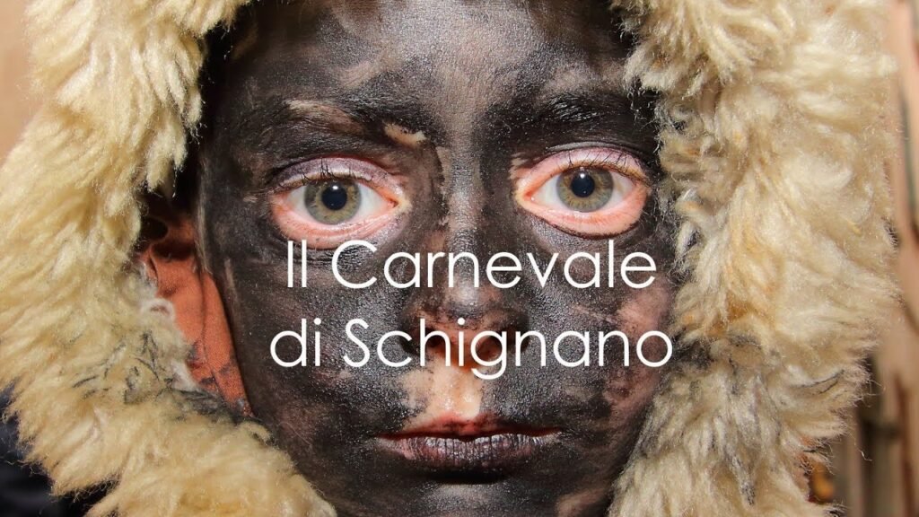 Carnevale di Schignano tradizioni maschere legno Val d'Intelvi, Carnevale di Schignano: maschere di legno e tradizioni secolari nella Val d’Intelvi