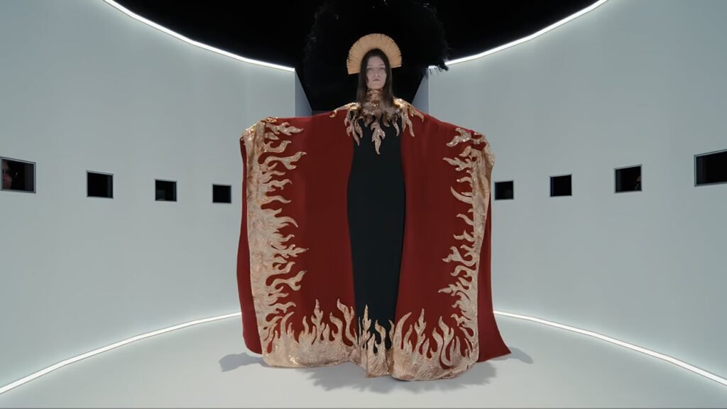Valentino Specula Mundi haute couture primavera estate 2026 Alessandro Michele, Quando il cinema incontra l’alta moda: dentro Specula Mundi di Valentino