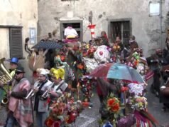 Carnevale di Schignano: maschere di legno e riti ancestrali nella Valle Intelvi lombarda
