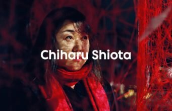 Fili nell’oscurità: Chiharu Shiota trasforma la Hayward Gallery in una ragnatela di memoria e vita No News la rivista dell'ozio e della serendipità, Ozio e serendipità
