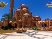 La moschea Al-Sahaba di Sharm el-Sheikh: dove il deserto incontra il divino