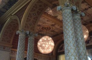 Dove l’arte si siede a tavola: il Victoria & Albert Museum e il café più antico del mondo museale