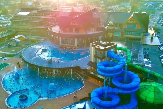 Dove l’acqua scalda l’anima: le Terme di Chochołów tra i Monti Tatra No News la rivista dell'ozio e della serendipità, Ozio e serendipità