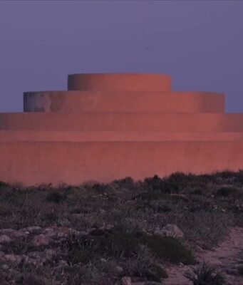 Voz do Mar a Sagres: l’installazione artistica che trasforma la voce dell’oceano in architettura sonora
