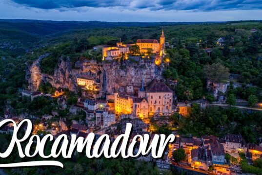 Rocamadour, il borgo verticale che sfida la gravità e la storia No News la rivista dell'ozio e della serendipità, Ozio e serendipità