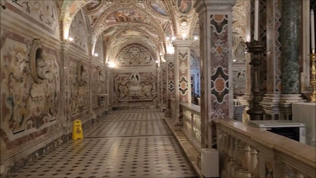 Cripta di San Matteo Salerno: arte barocca reliquie e storia del Duomo, Sotto il Duomo di Salerno: la cripta di San Matteo tra fede, storia e meraviglia barocca