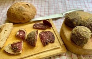 La Pitina IGP: il salume alpino nato dalla fame che ha conquistato il mondo del gusto