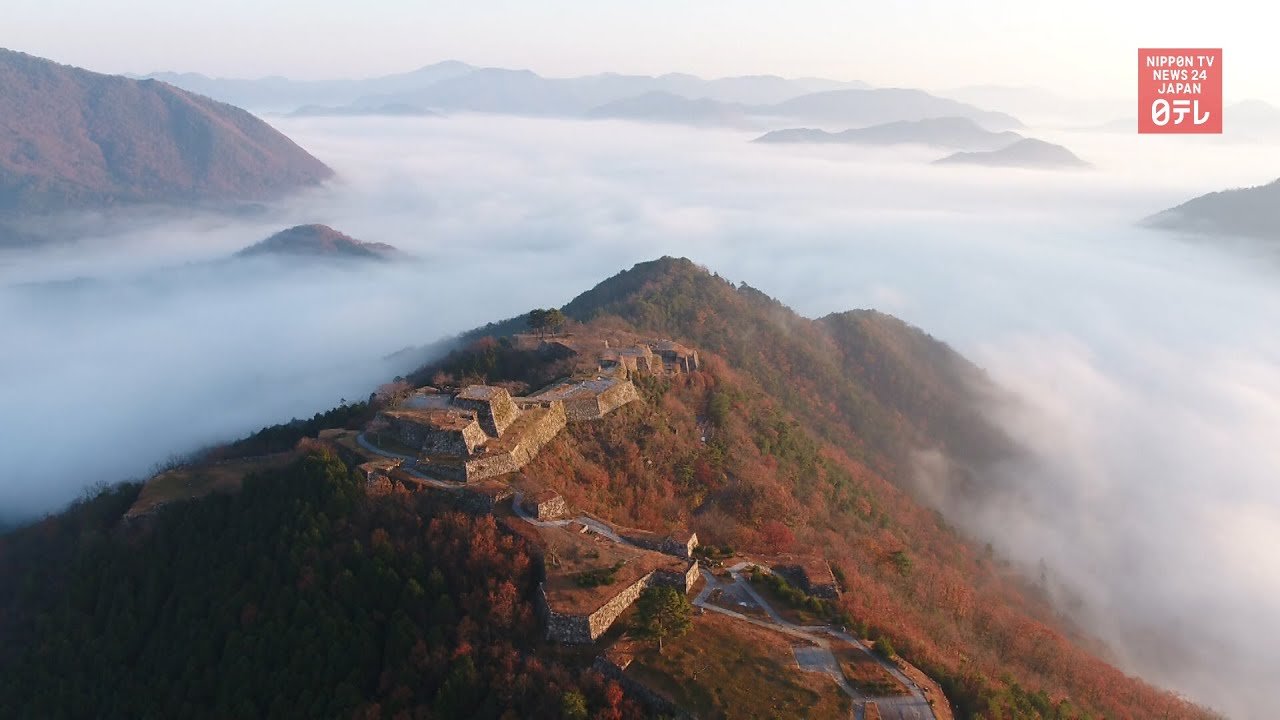il castello di takeda il castello che galleggia tra le nuvole da Nonewsmagazine.com il castello di takeda il castello che galleggia tra le nuvole