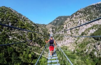 Il ponte tibetano più lungo del mondo è in Basilicata: 586 metri sospesi tra due parchi nazionali No News la rivista dell'ozio e della serendipità, Ozio e serendipità