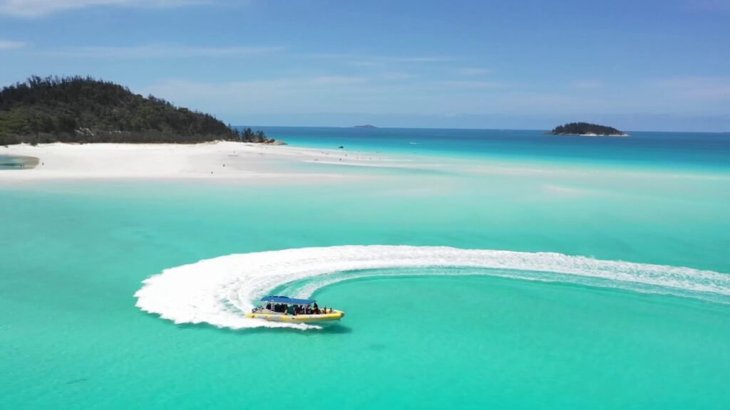 Whitehaven Beach in Australia, Whitehaven Beach: Un paradiso terrestre nella regione delle Whitsunday