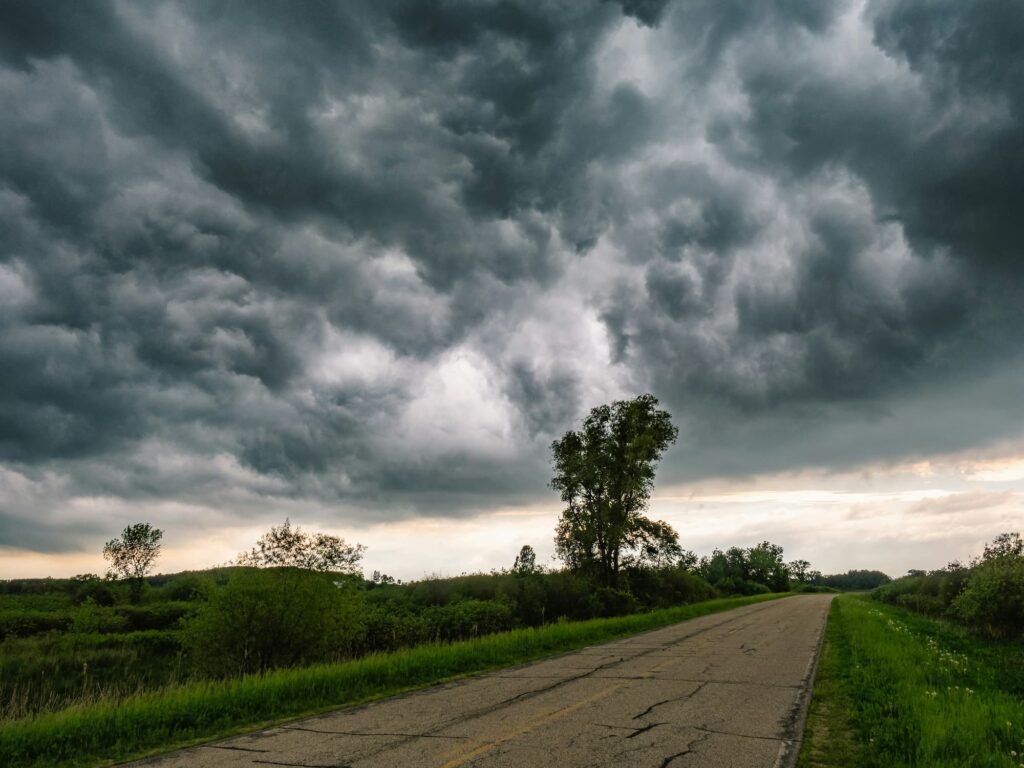 il meteo del 2023, Caldo anomalo, siccità e alluvioni: il 2023 anno da record