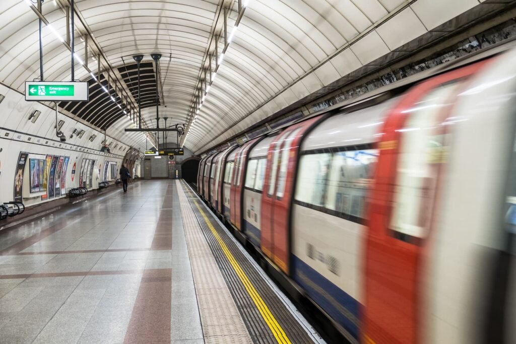 idee di viaggio, #Le 10 metropolitane più antiche del mondo