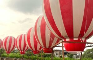 Aperitivo tra le nuvole a Milano: l’esperienza in mongolfiera che reinventa l’arte del brindisi