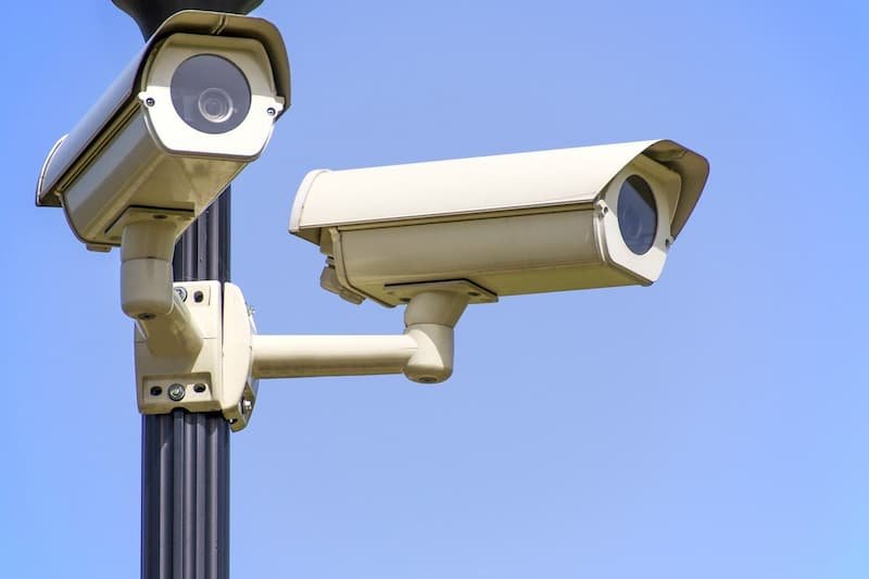 Sicurezza, #Impianti di allarme: con fili, wireless o a nebbiogeno?