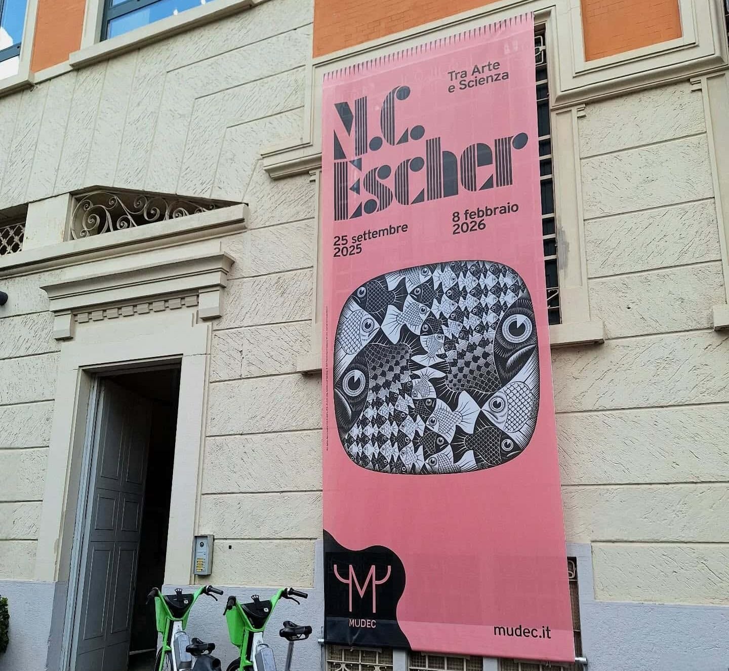 L’enigma visivo di Maurits Cornelis Escher: quando la matematica diventa arte