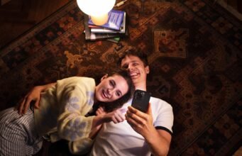 L’epoca del sé: come l’individualismo estremo sta ridefinendo le relazioni umane No#News la rivista dell'ozio e della serendipità, Ozio e serendipità