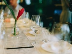 Rivoluzione gastronomica negli aeroporti: quando l’attesa diventa gourmet